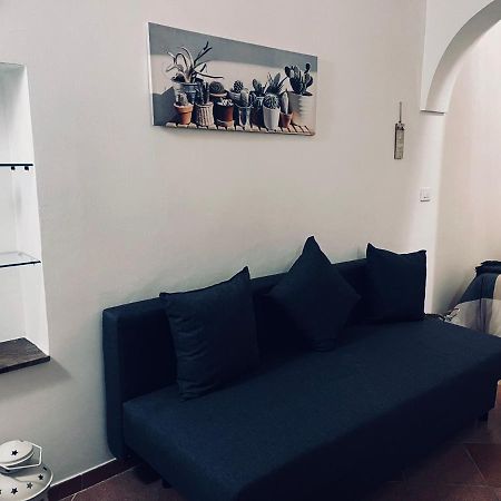 La Dimora Nelle Stelle Apartment ออสตูนี ภายนอก รูปภาพ
