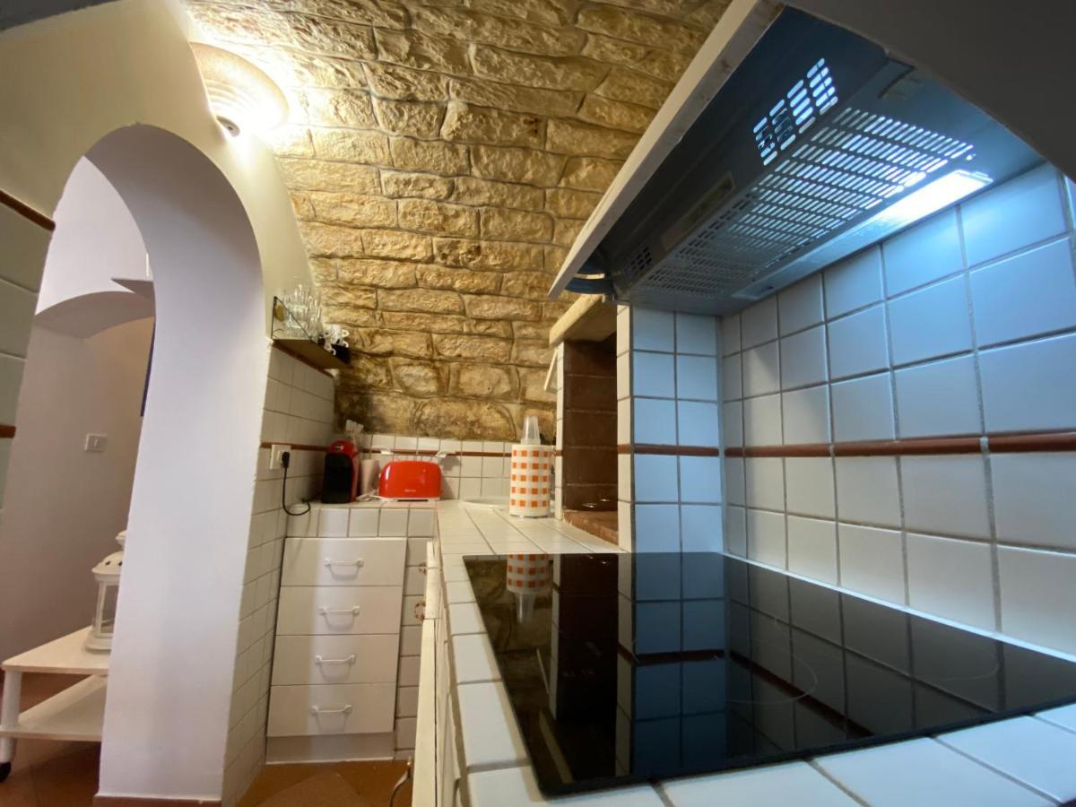 La Dimora Nelle Stelle Apartment ออสตูนี ภายนอก รูปภาพ