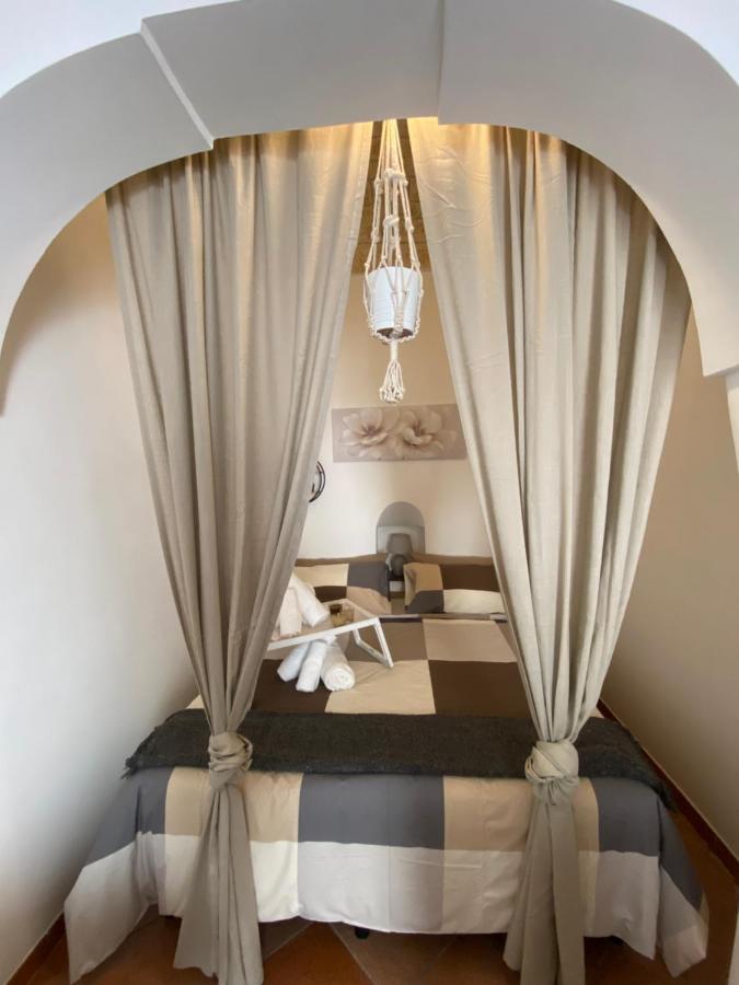 La Dimora Nelle Stelle Apartment ออสตูนี ภายนอก รูปภาพ