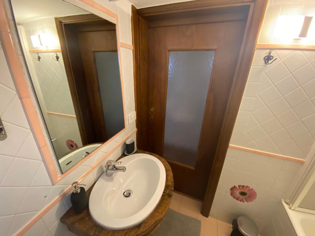 La Dimora Nelle Stelle Apartment ออสตูนี ภายนอก รูปภาพ